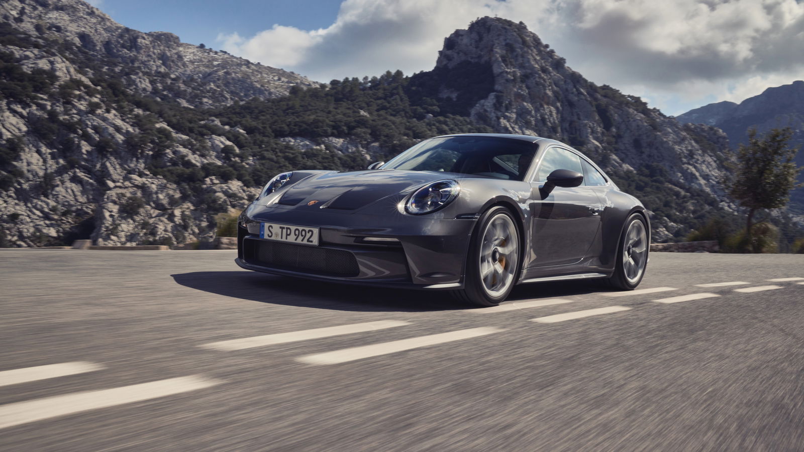 The 992 Porsche 911 GT3 Touring Is Here With No Wing And A Manual 'Box