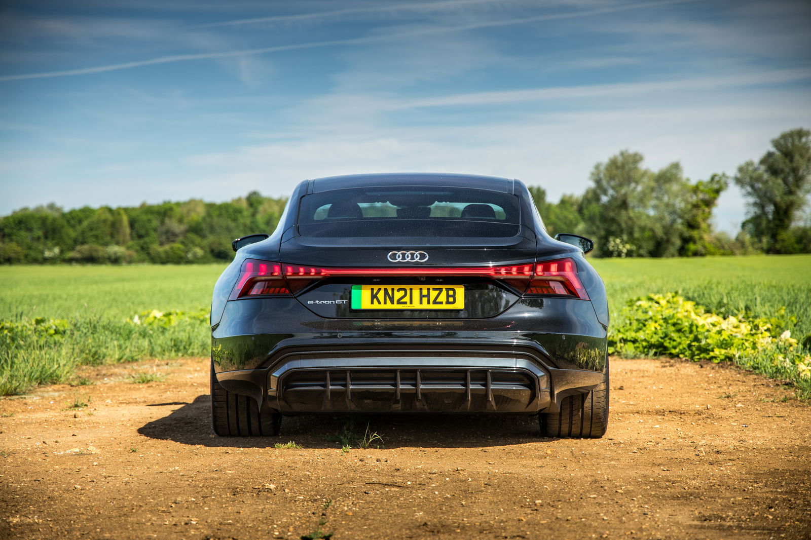 3 Things The Audi E-Tron GT Does Better Than A Porsche Taycan, And 3 It Doesn't