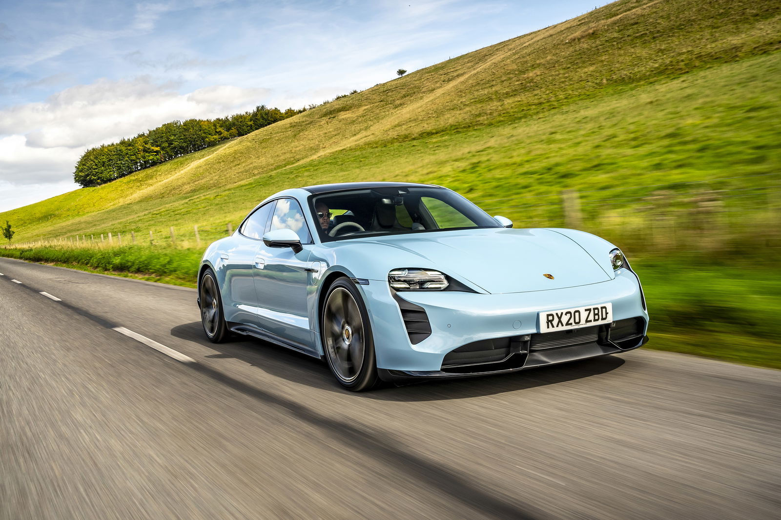 3 Things The Audi E-Tron GT Does Better Than A Porsche Taycan, And 3 It Doesn't