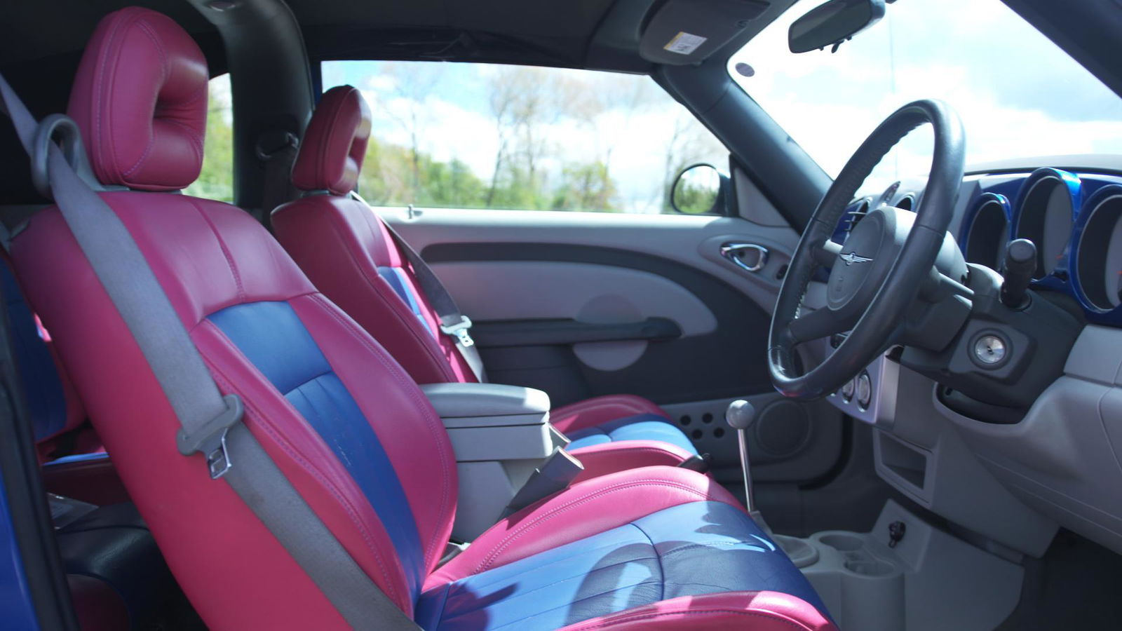 Why The Chrysler PT Cruiser Convertible Is The Worst Car I've Ever Driven