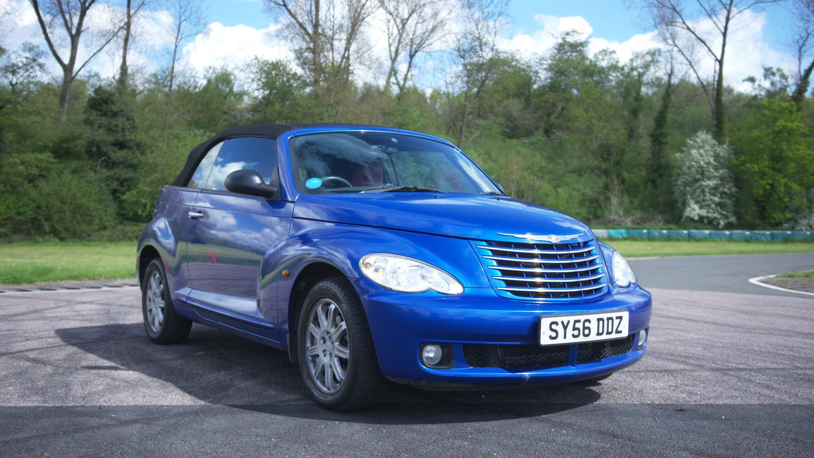 Why The Chrysler PT Cruiser Convertible Is The Worst Car I've Ever Driven