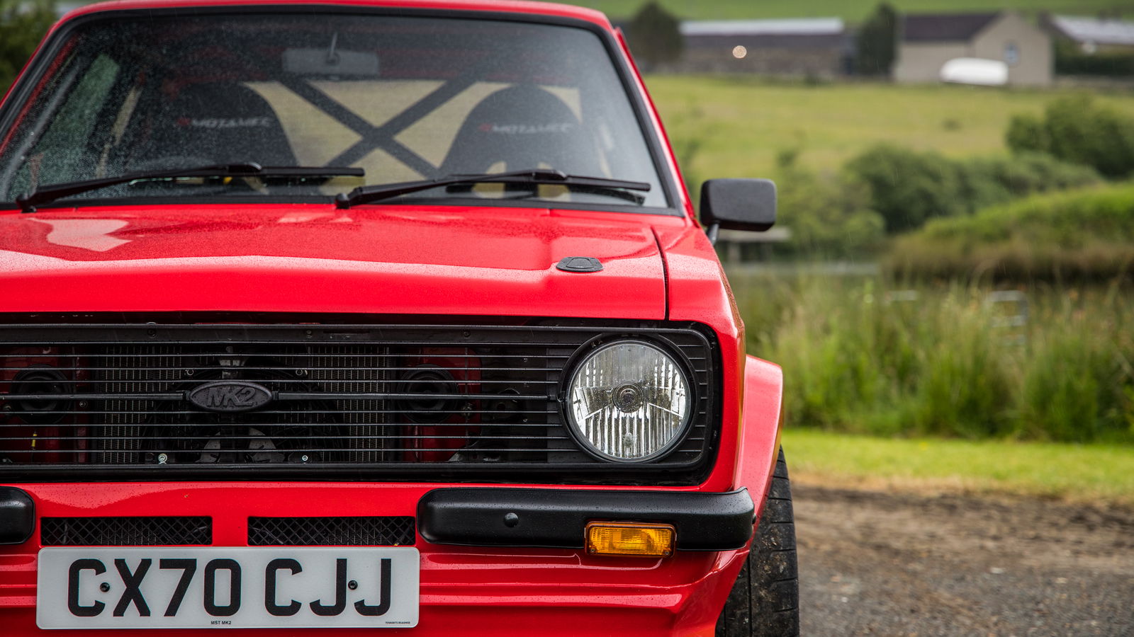 What It's Like To Drive A Brand New Mk2 'Ford Escort'