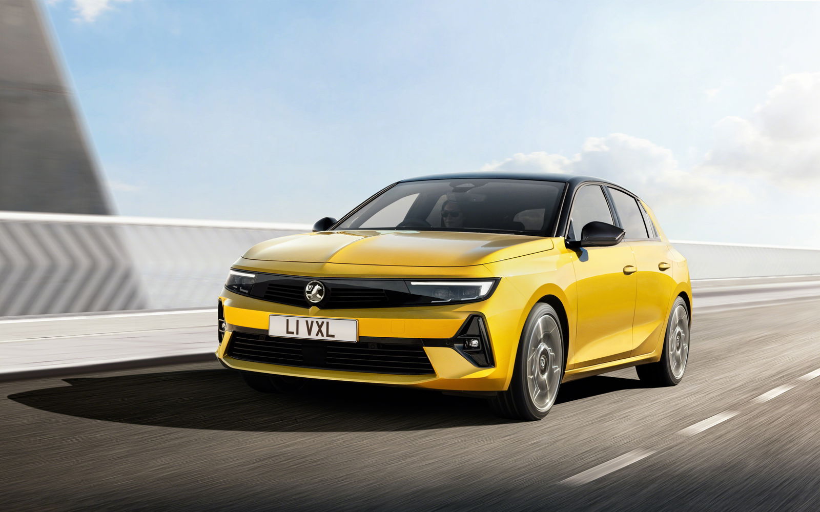 Hot Damn, The New 222bhp Opel/Vauxhall Astra Looks Pretty Great