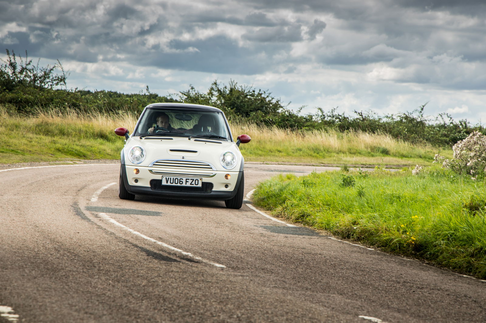 Mini Cooper S R53 Vs F56: What Progress Has Been Made In 20 Years?