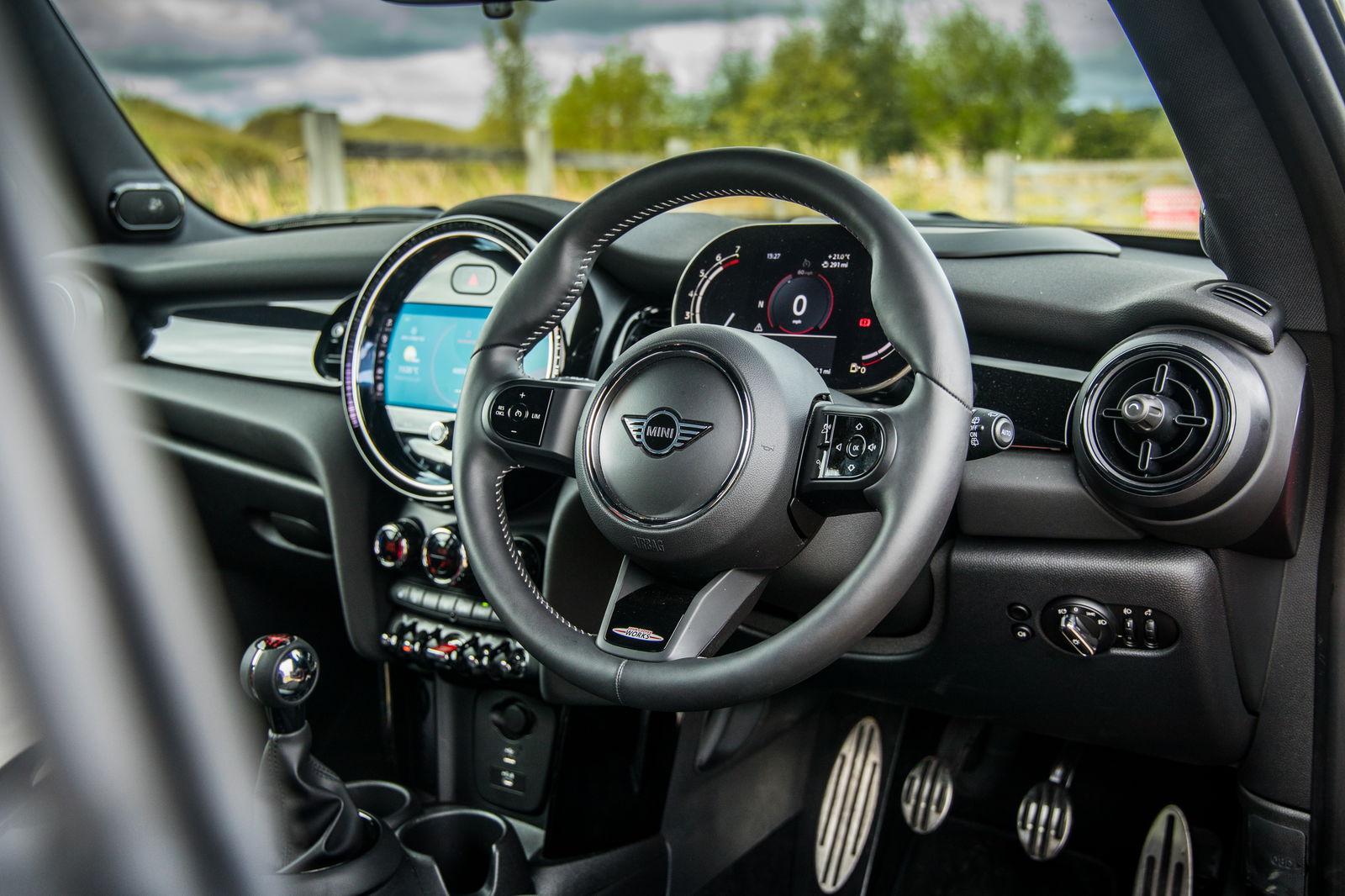 Mini Cooper S R53 Vs F56: What Progress Has Been Made In 20 Years?