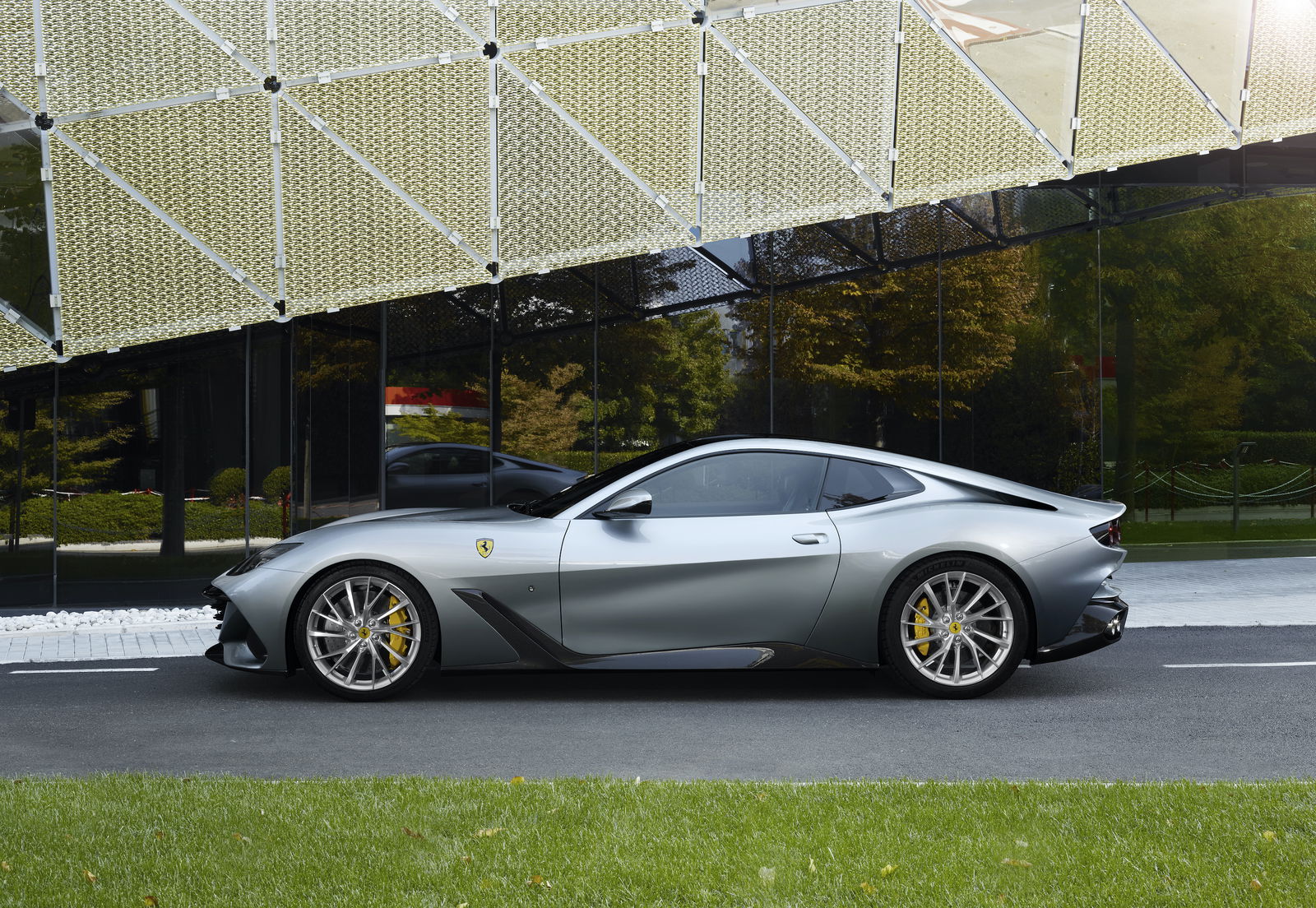 The Ferrari BR20 Is A V12 Two-Seater With GTC4Lusso Guts