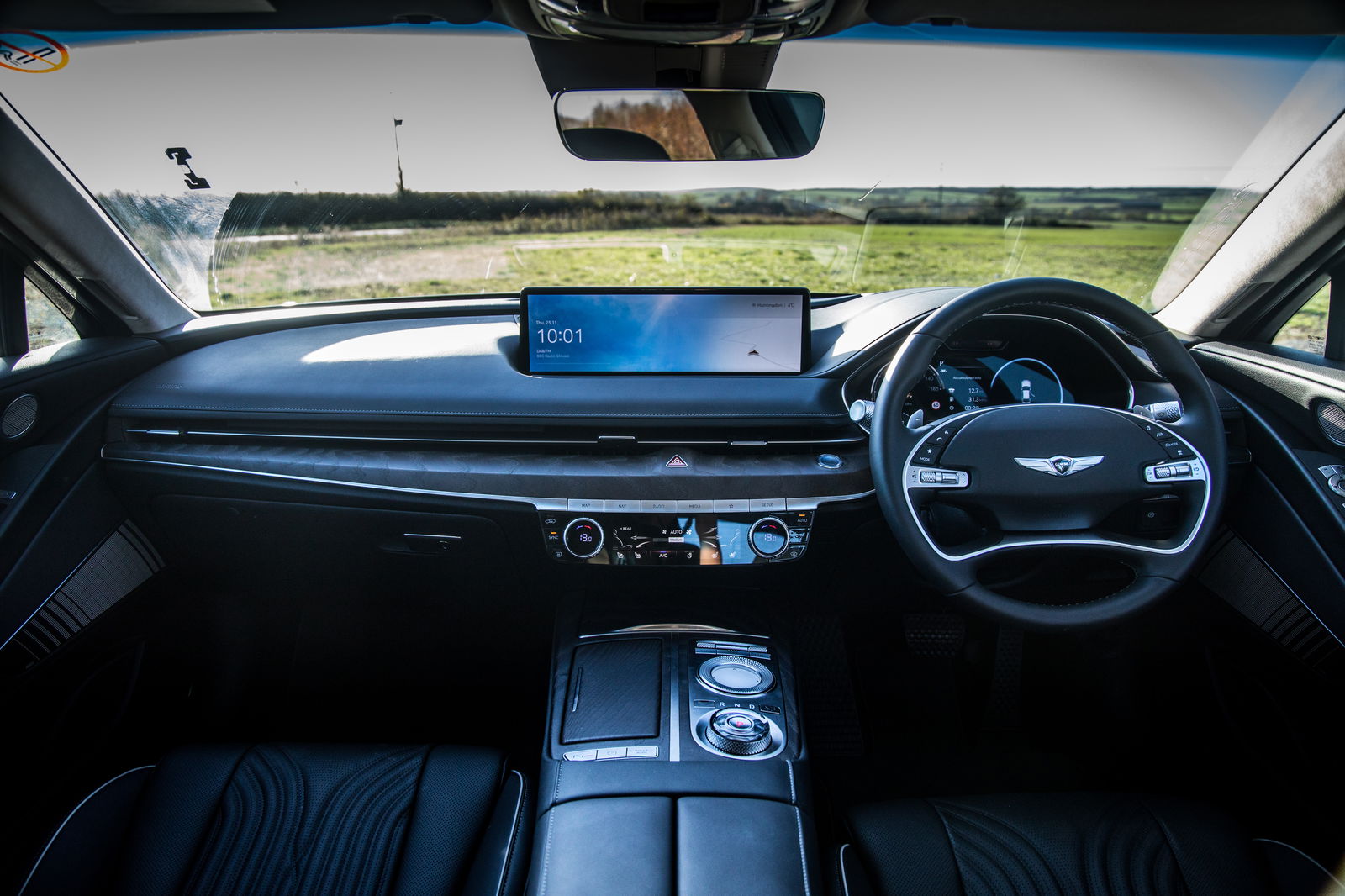 The Genesis G80 Might Just Make You Cheat On The BMW 5-Series
