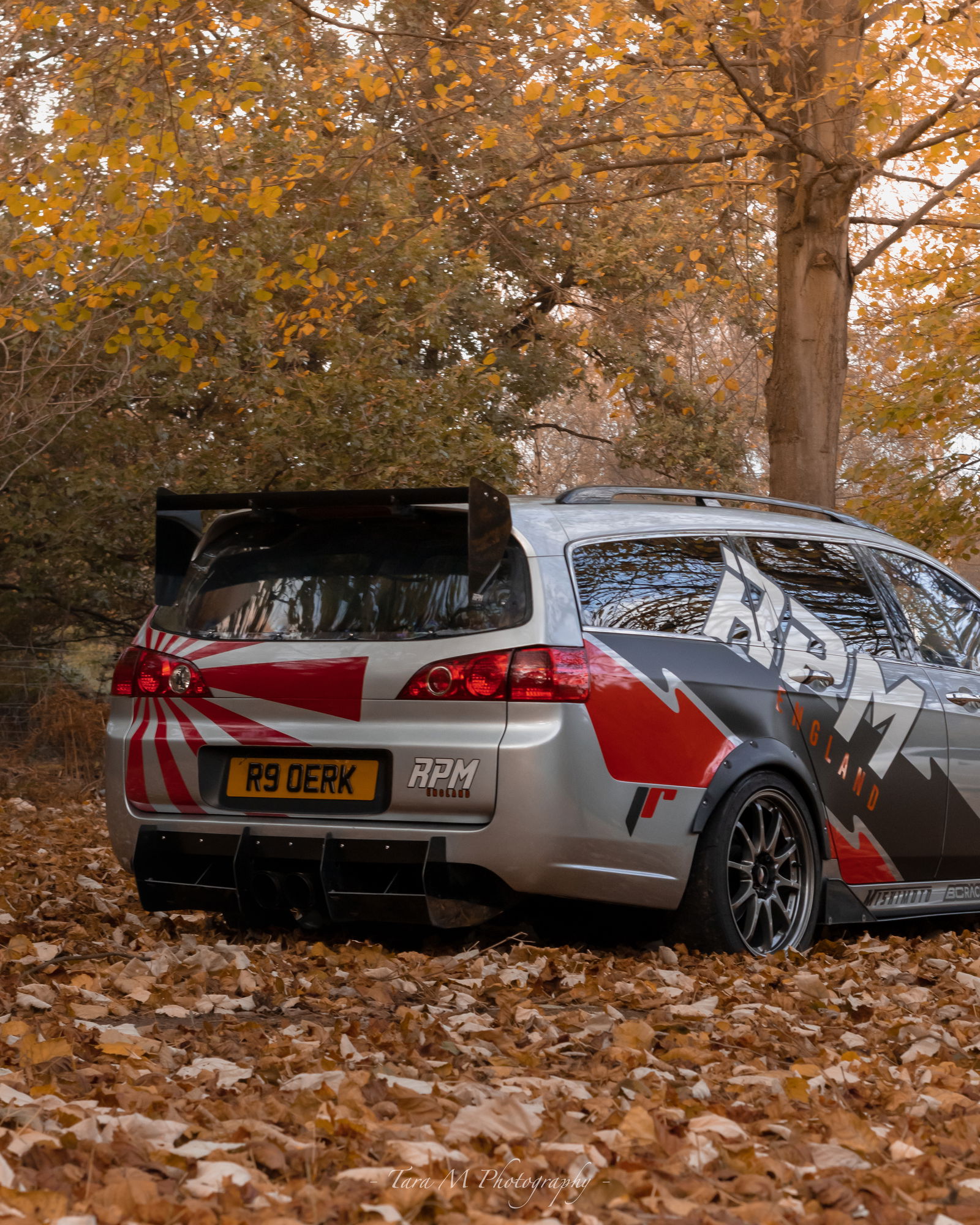This Diesel Honda Accord Wagon Is A Brilliantly Unconventional Track Weapon