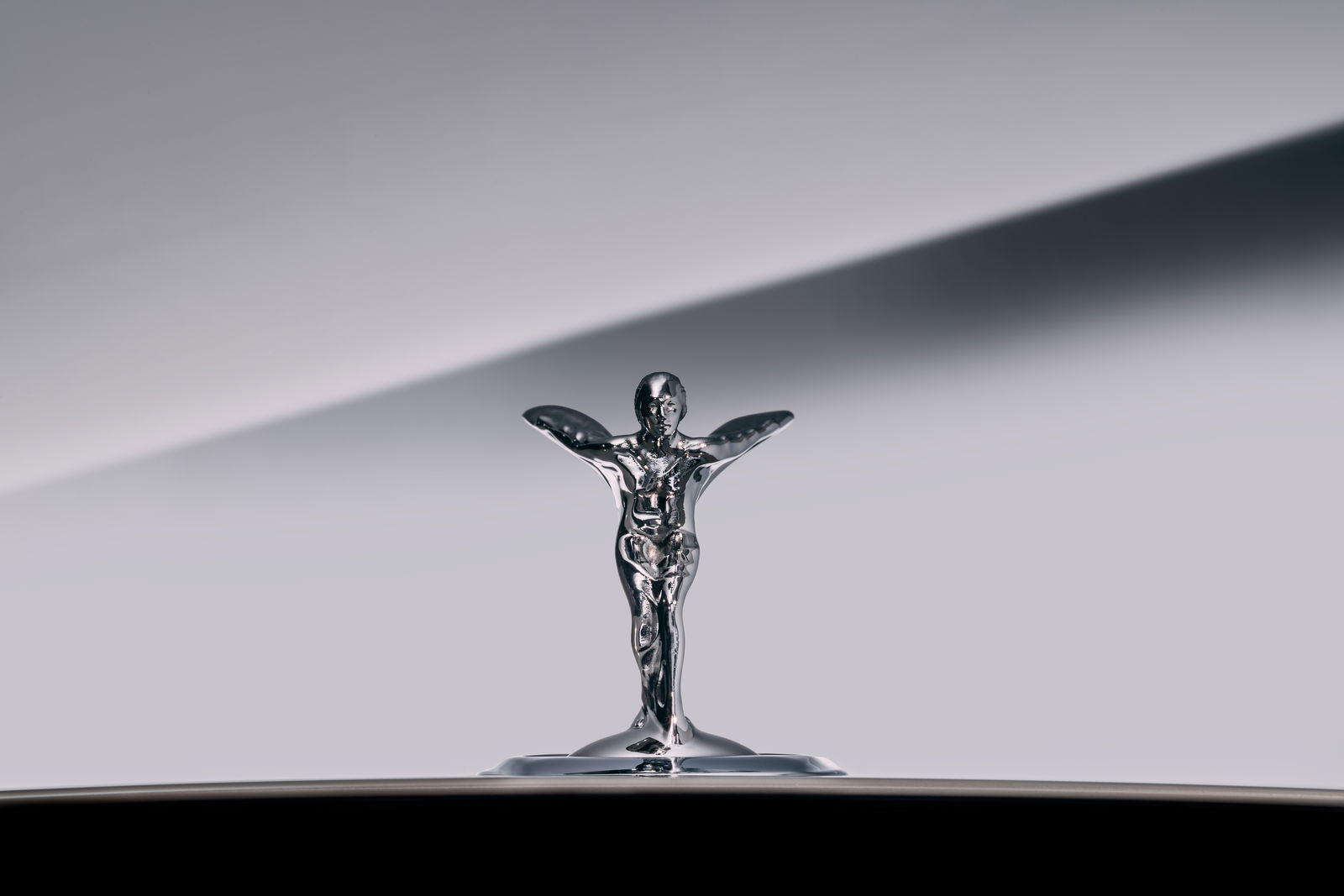 Rolls-Royce Spirit Of Ecstasy Receives Aero-Friendly Redesign
