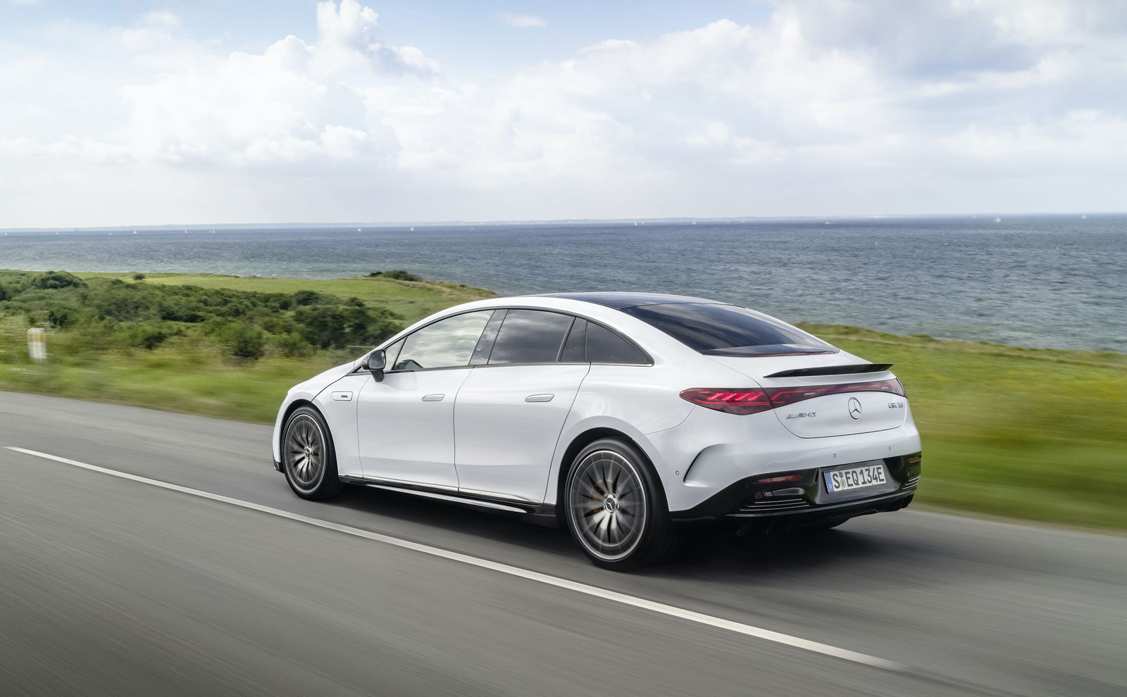 The 677bhp, 1000Nm Mercedes EQE 53 Will Do 0-62mph In 3.3 Seconds
