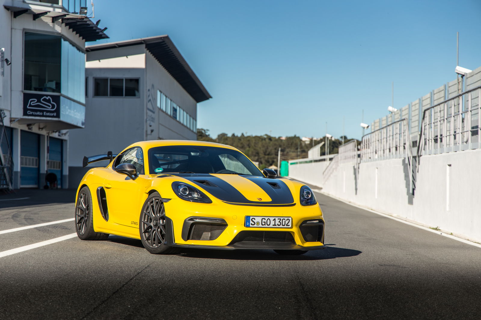Porsche 718 Cayman GT4 RS Review: The Sports Car World's Biggest Troll
