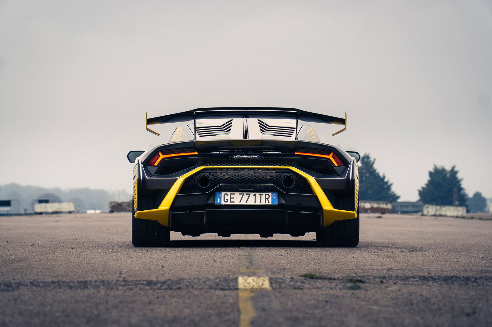 The Lamborghini Huracan STO Is A Noisy, Mildly Terrifying Tribute To Combustion