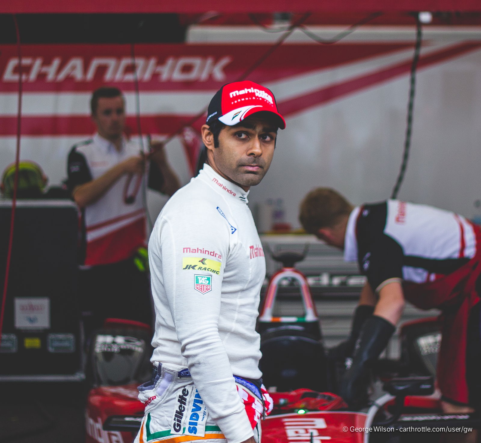 The series features plenty of ex-F1 racers including Karun Chandok, pictured here