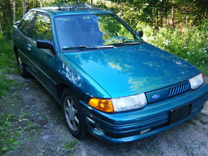 Low mileage, low price, 5 speed, sunroof, alloy wheels, fog lights, it was perfect!