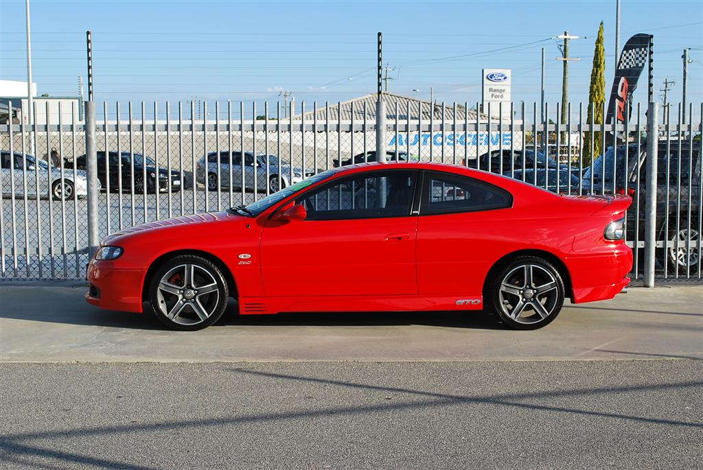 The GTO can be obtained for as low as $10,000; and that's for a 6.0 model. Whereas here, a 5.7 can set you back upwards $20,000.