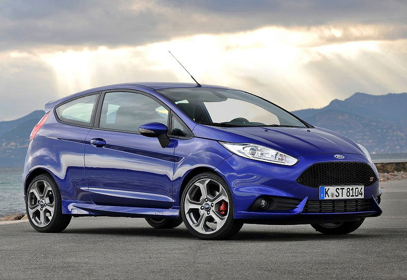 Engine size: 1596 cm^3. About: as w know by the TopGear i's one of the best hot-hatches of the 21st century, it's also cheap and nice looking little car for every day.