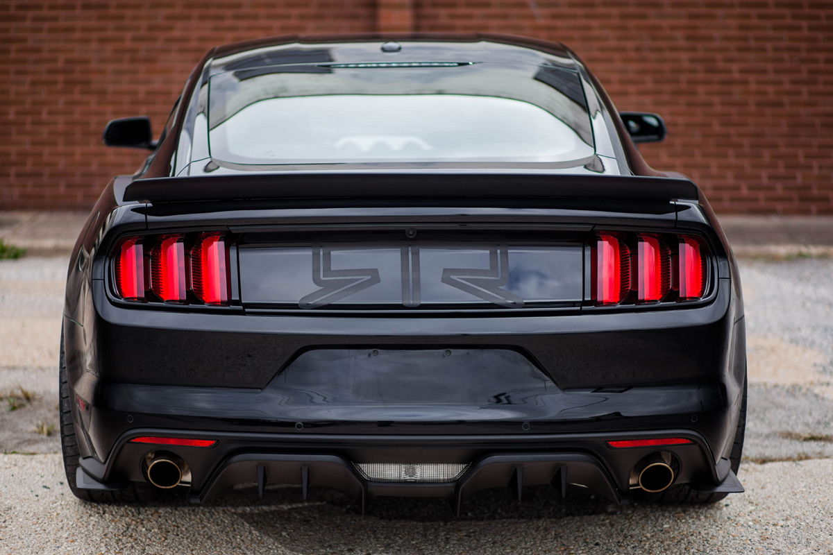 Top 5 Features of the Mustang RTR (And Lots of Reasons Why It's a Kickass Brand)