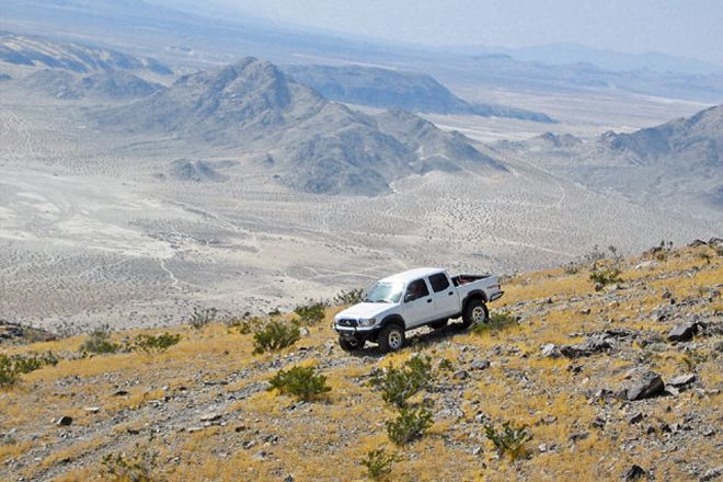 4 Reasons Every Petrolhead Should Try Offroading