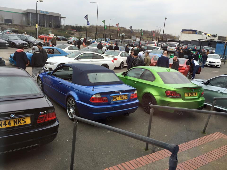 ACE CAFE MEET LONDON OVER 100 ///M CARS