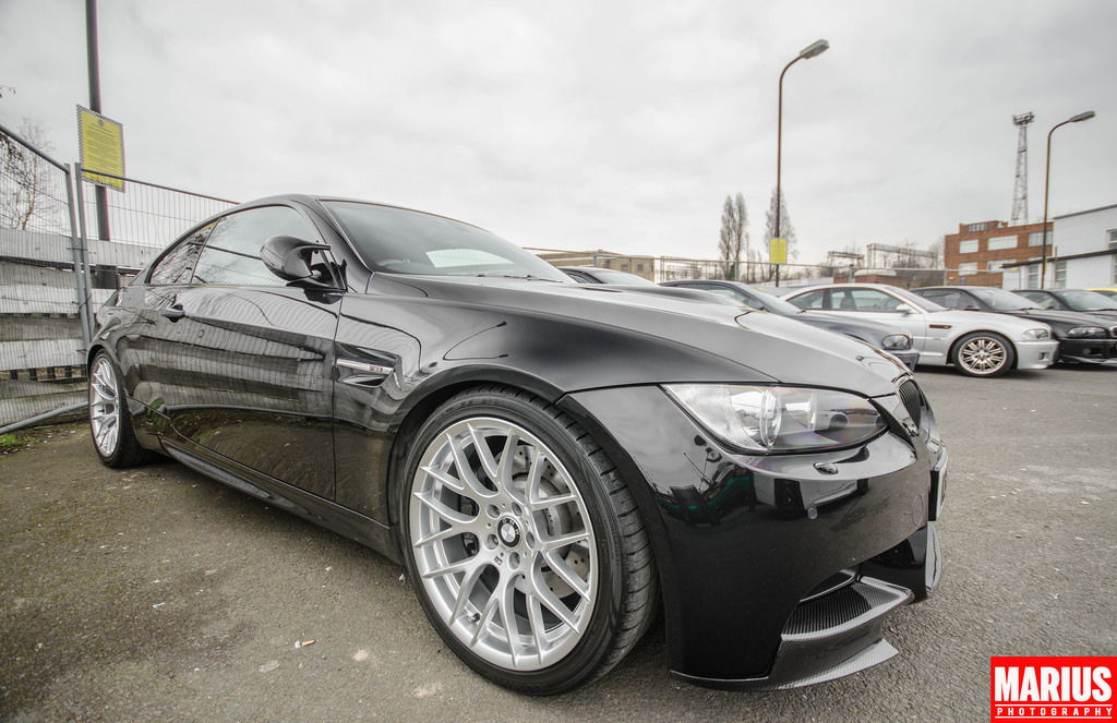 ACE CAFE MEET LONDON OVER 100 ///M CARS