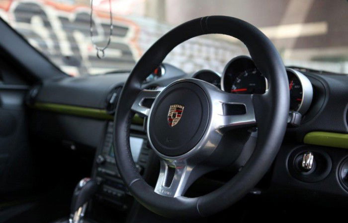 Driven: Porsche Cayman R