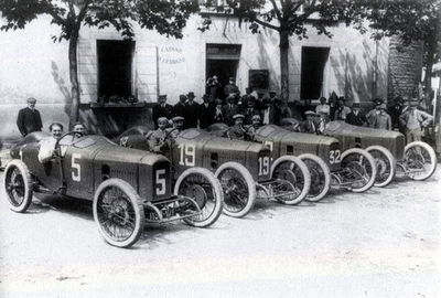 The Peugeot factory team at the 1914 GP of France