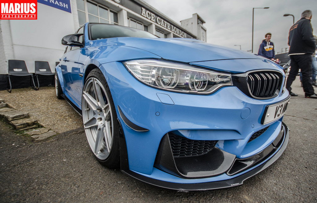 ACE CAFE MEET LONDON OVER 100 ///M CARS