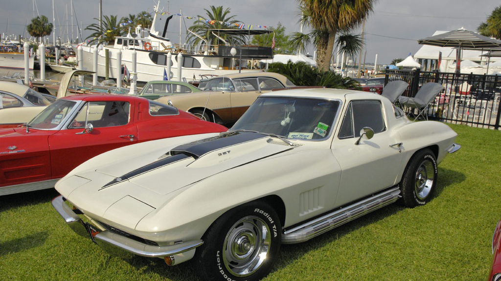7 Reasons Classic Cars Are Better Than Modern Cars