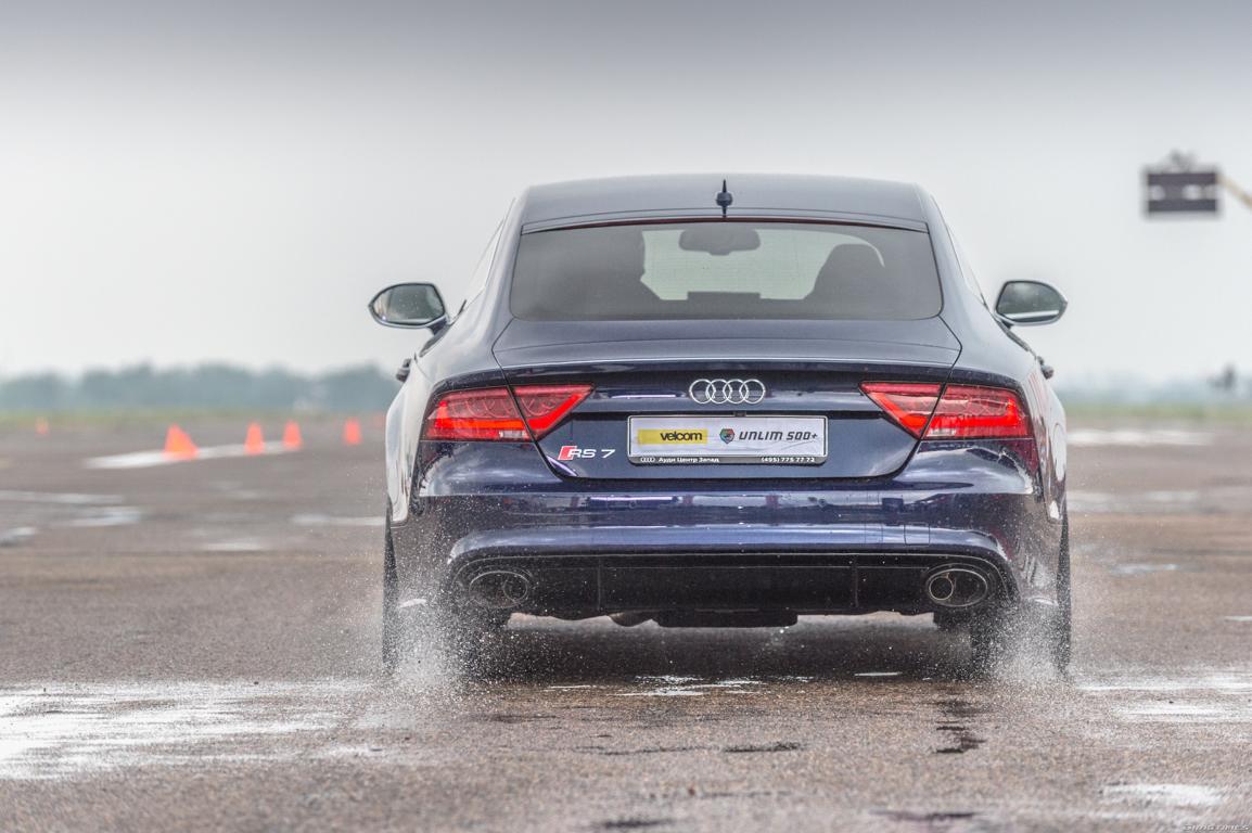The RS7 that blew up your social feed last week
