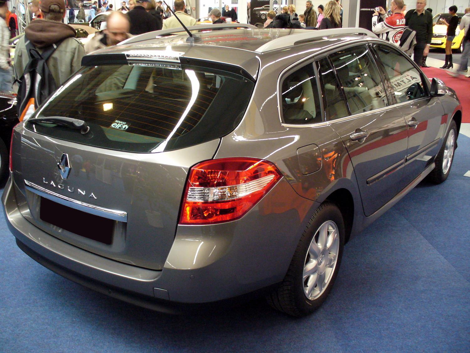 It looks nothing like sedan, and that's what makes it look gorgeous
