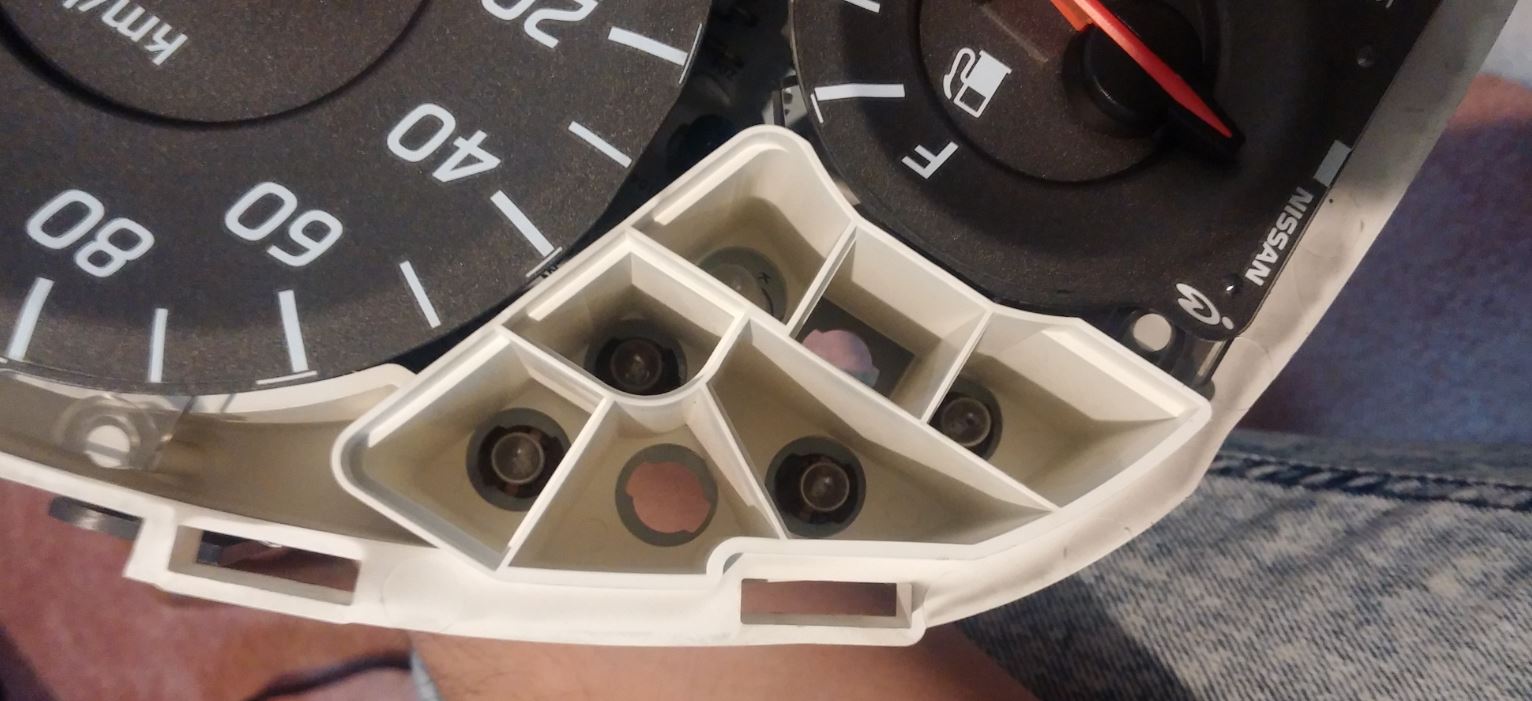 In this tutorial I show you how to hide your warning lights