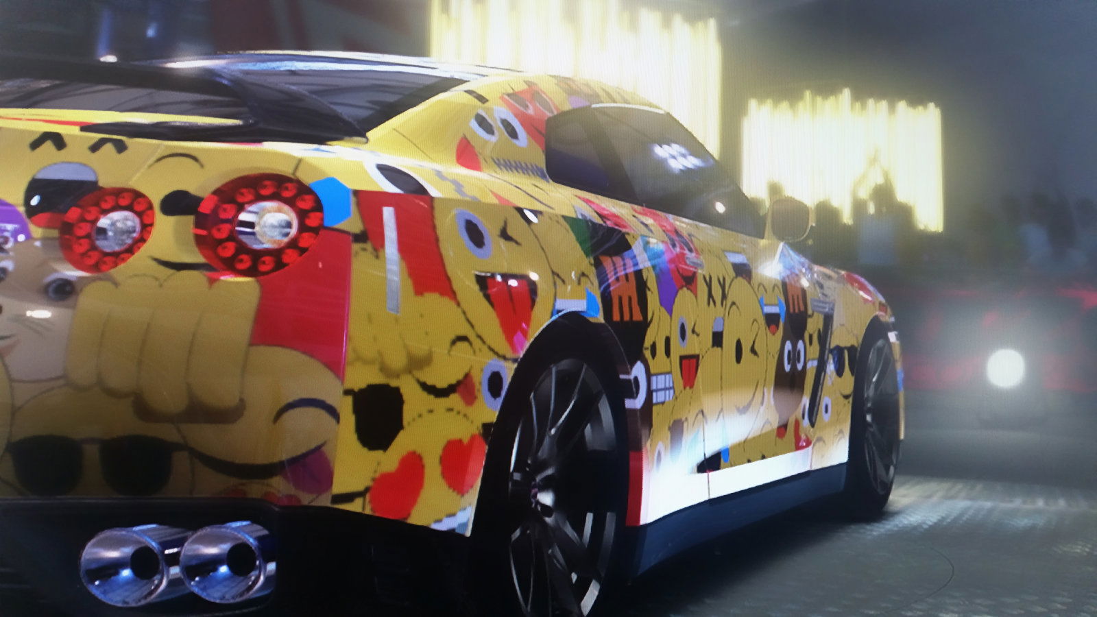 Can A Ludicrous Model X With A Trailer Beat An Alfa 4C In A Drag Race?