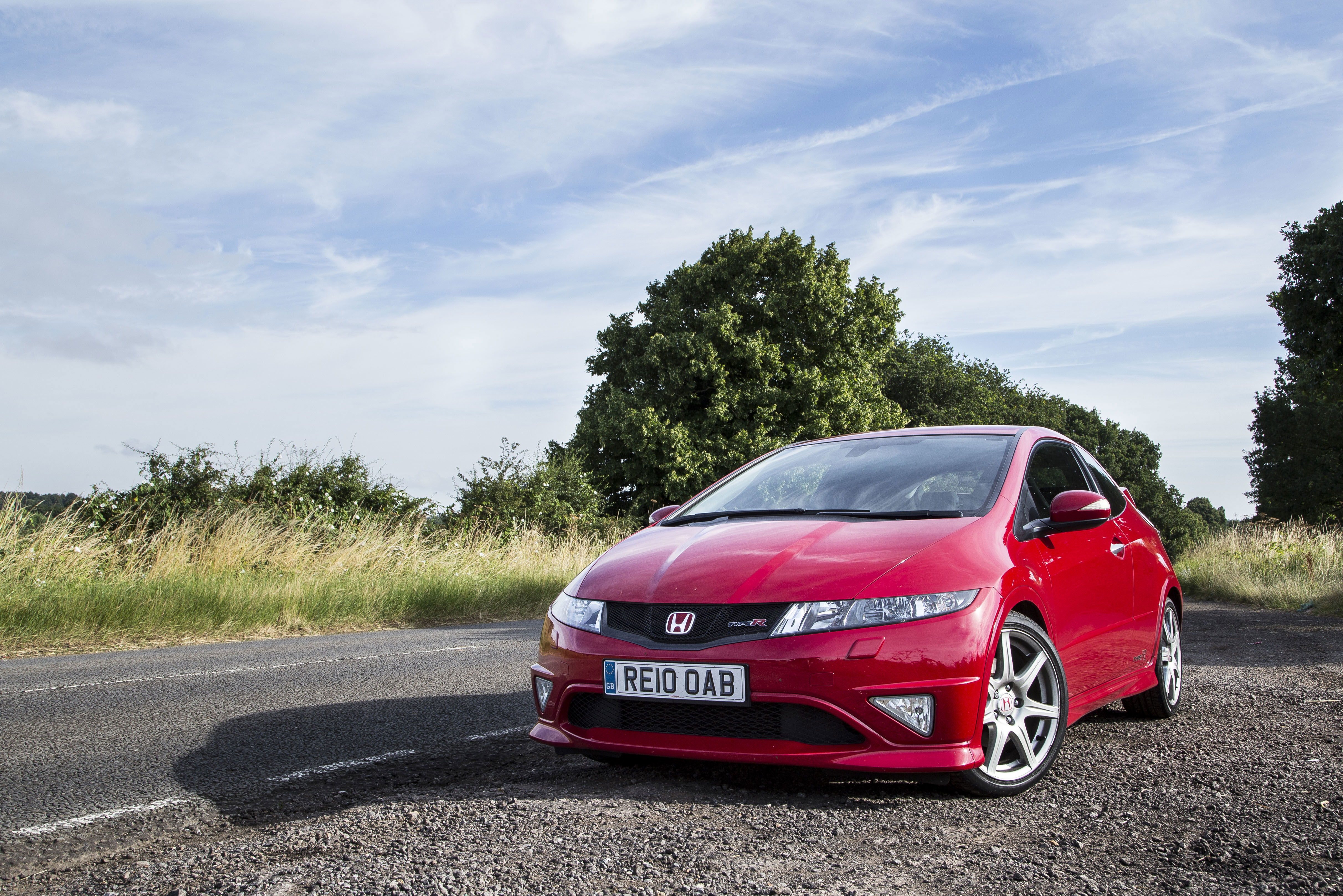 Does The FN2 Honda Civic Type R Deserve All The Hate?