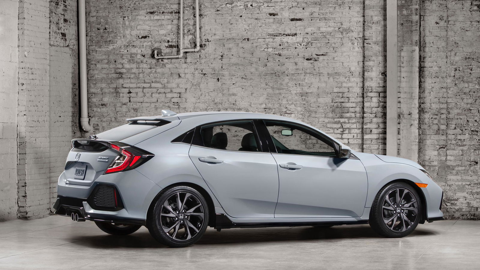 5 Things You Need To Know About The New Honda Civic Hatchback