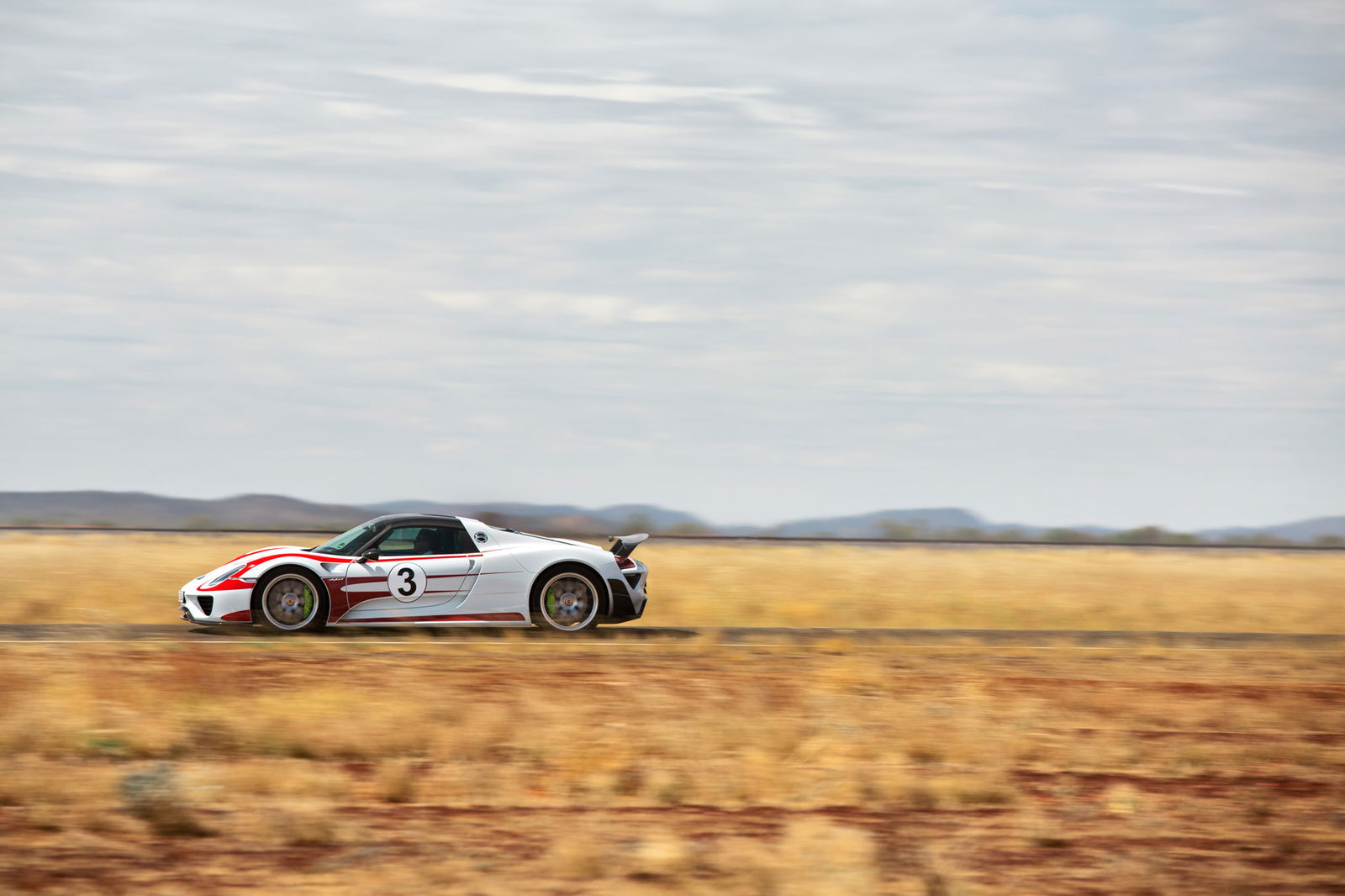 Porsche Blasts Aussie Politicians Over New Outback Speed Limit