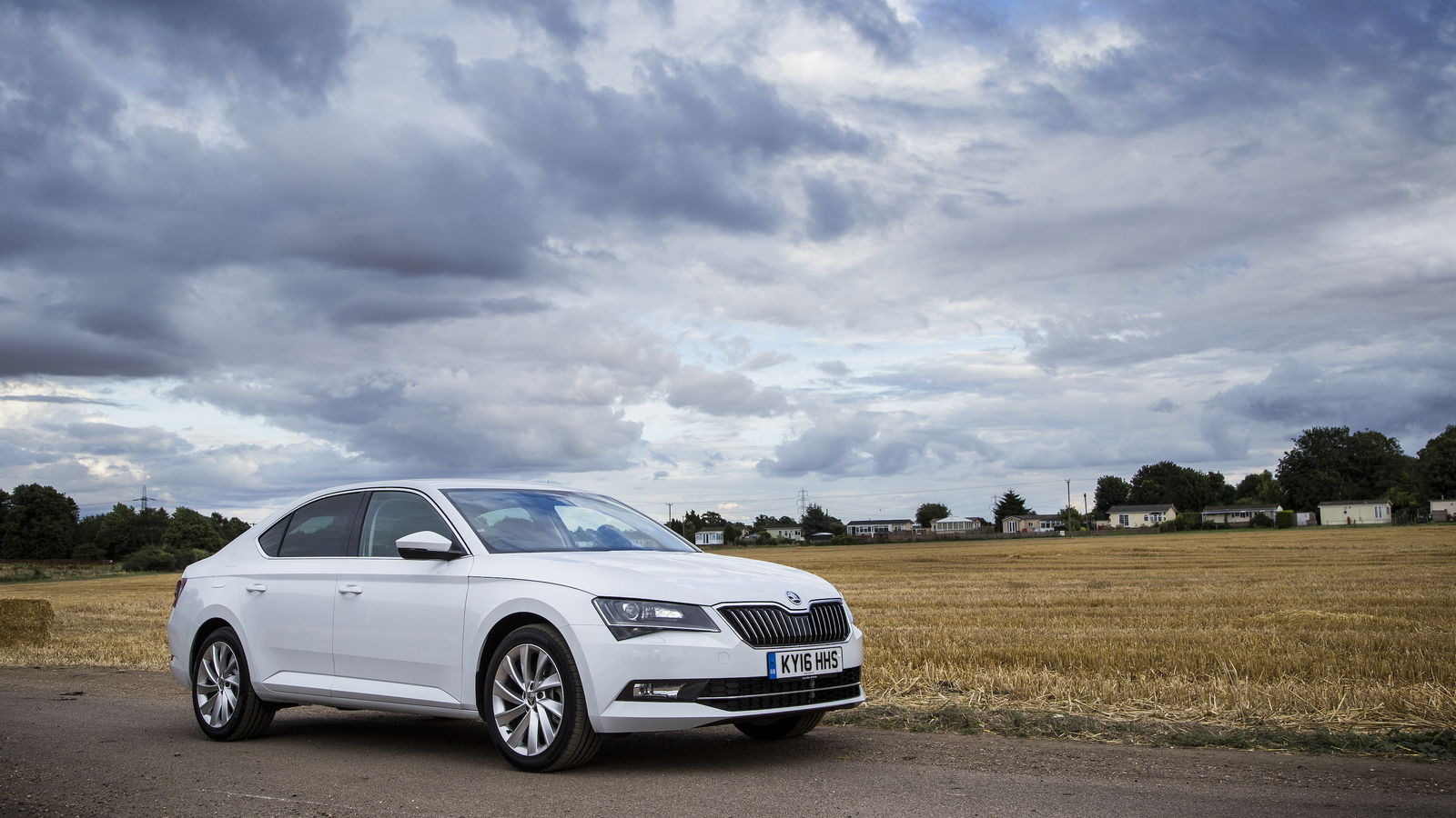 Skoda Superb 280 Review: The Baffling But Brilliant 276bhp Sleeper
