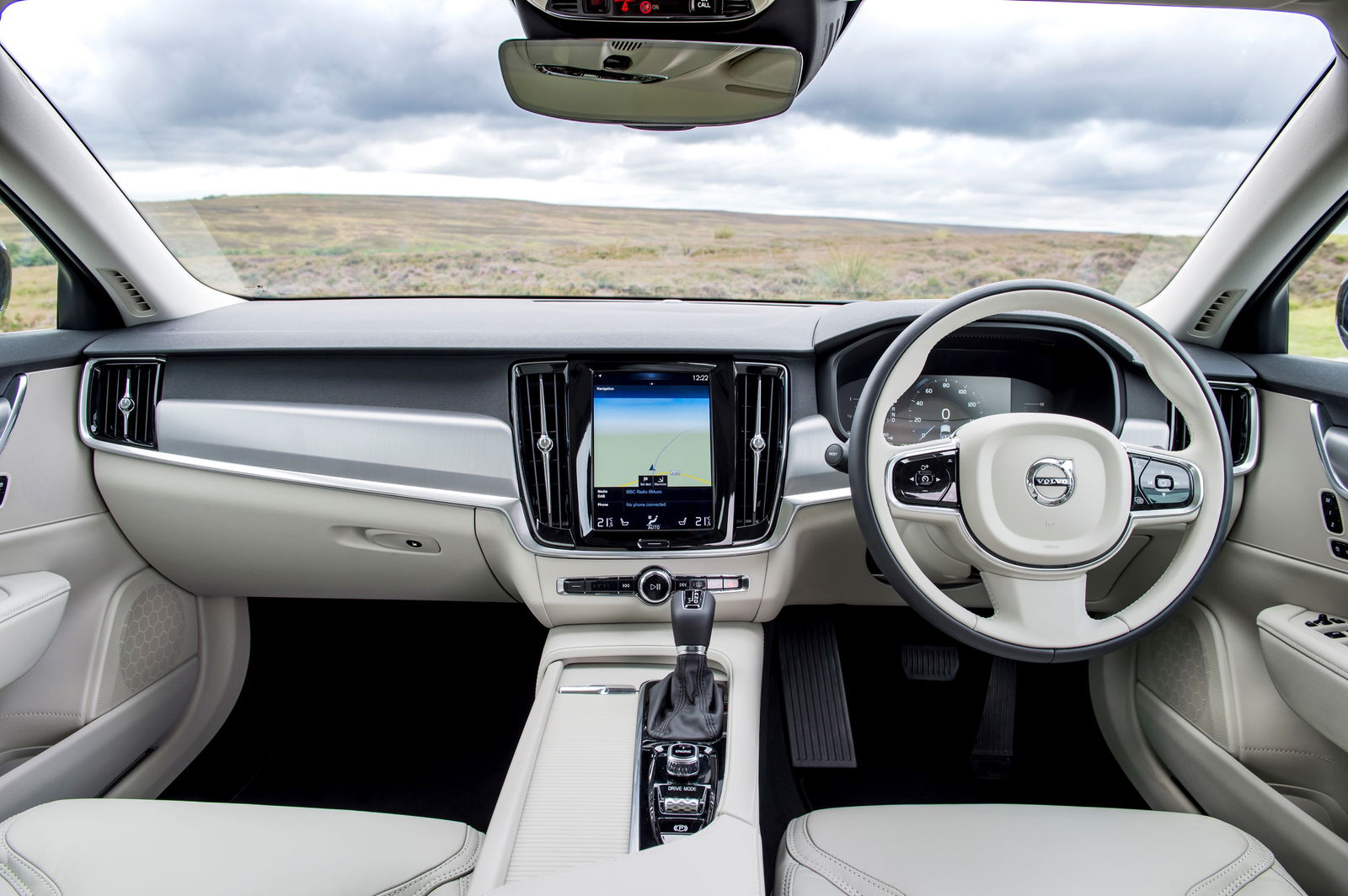 7 Reasons Why The Volvo S90 And V90 Might Make You Cheat On The Germans