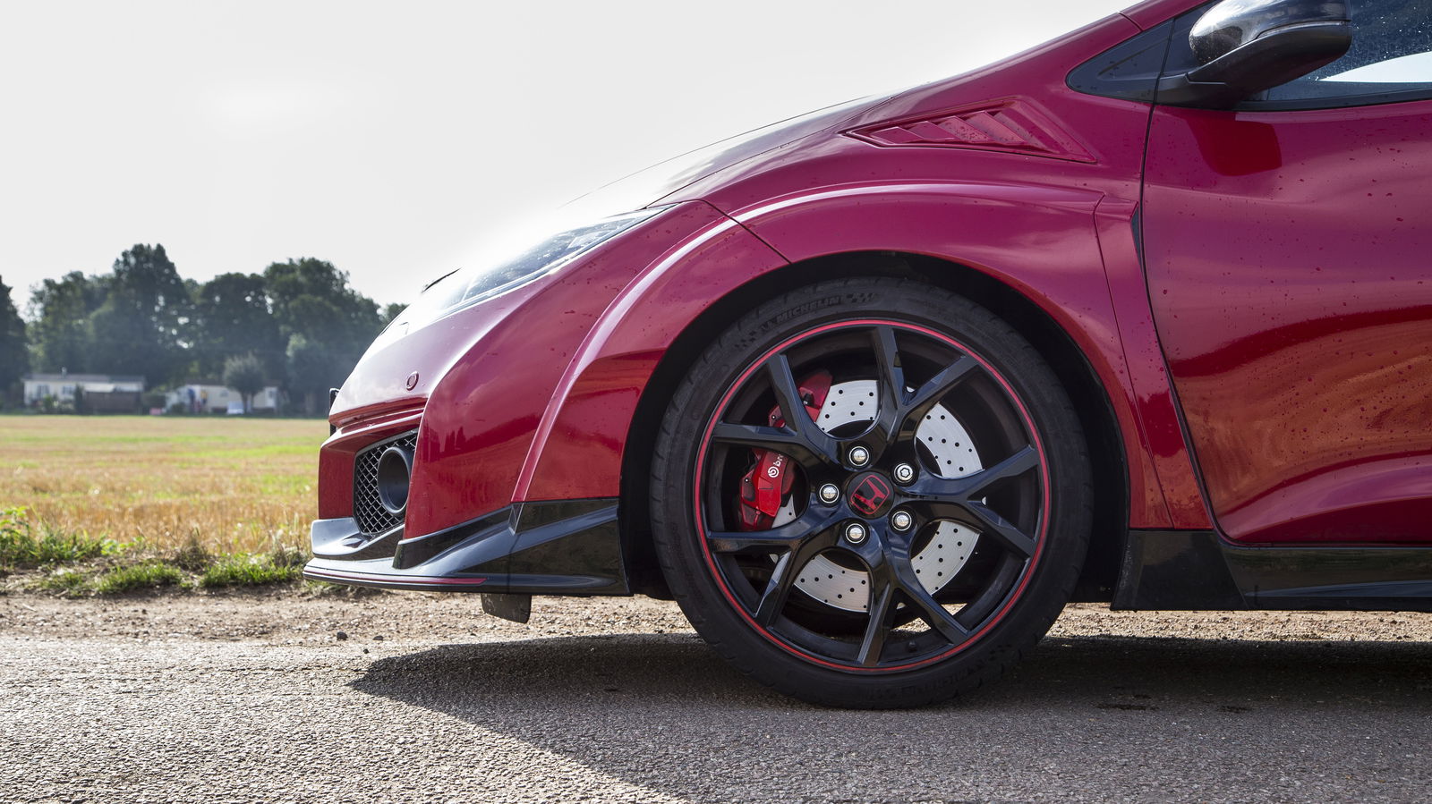 We Put Track-Friendly Tyres On Our Honda Civic Type R, And Holy Crap, The Grip