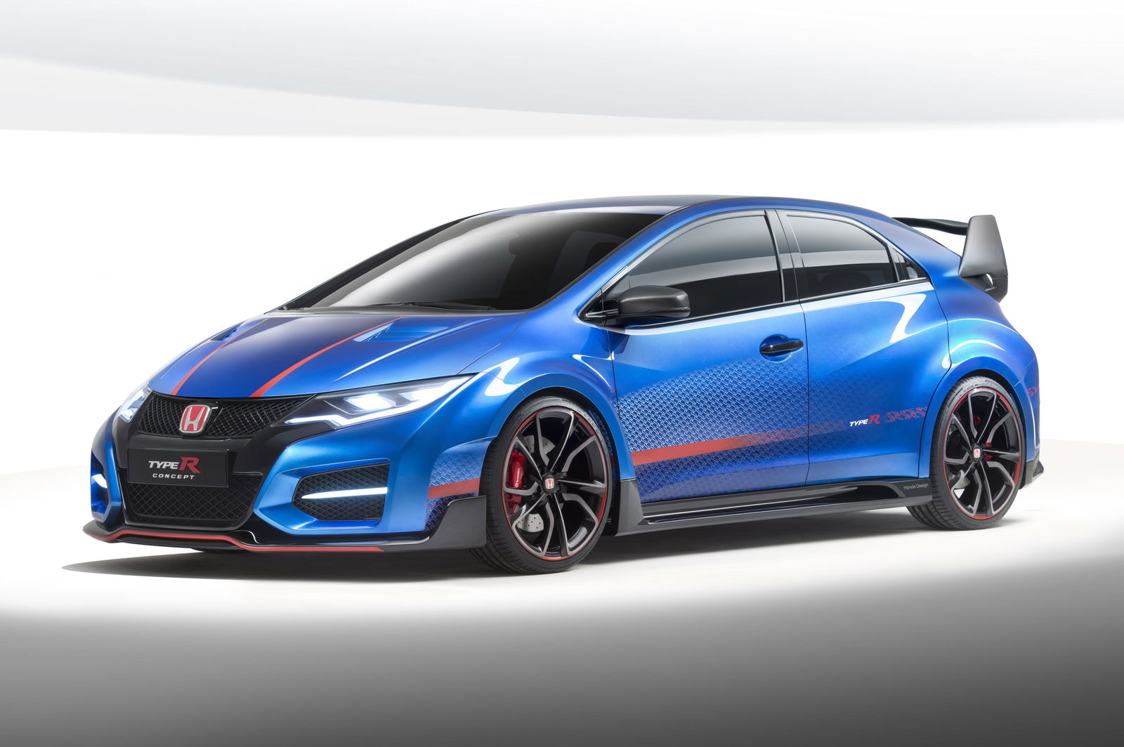 8 Things We Know About The 2018 Honda Civic Type R Right Now