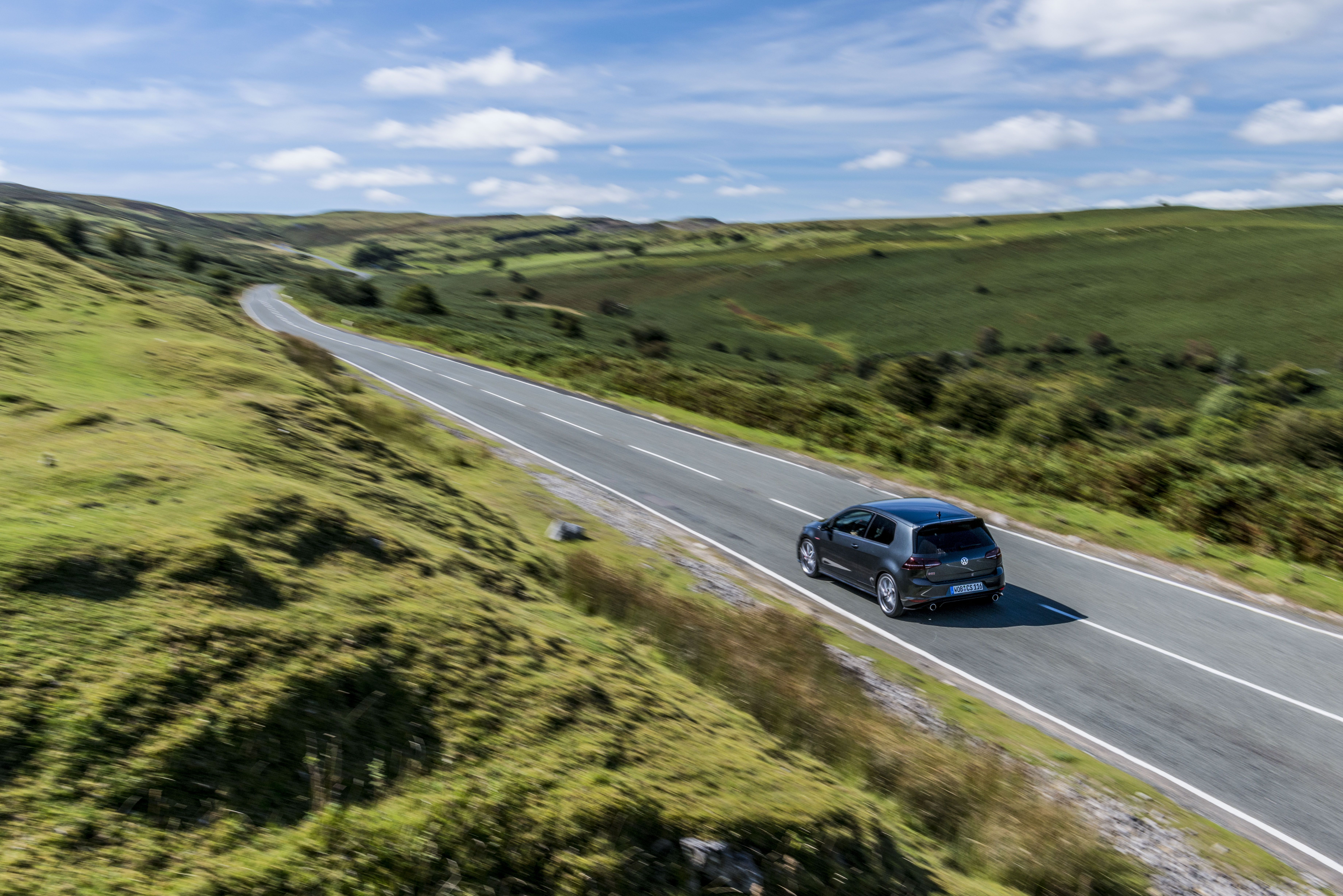 Hooning A VW Golf GTI Clubsport S On A Mountain Road Was My Idea Of Hot Hatch Perfection