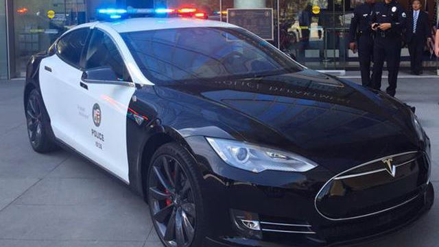 A Tesla Model S Is Coming To The LAPD Fleet, And It'll Be A Proper Patrol Car