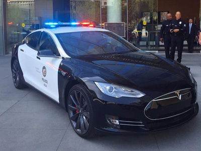 A Tesla Model S Is Coming To The LAPD Fleet, And It'll Be A Proper Patrol Car