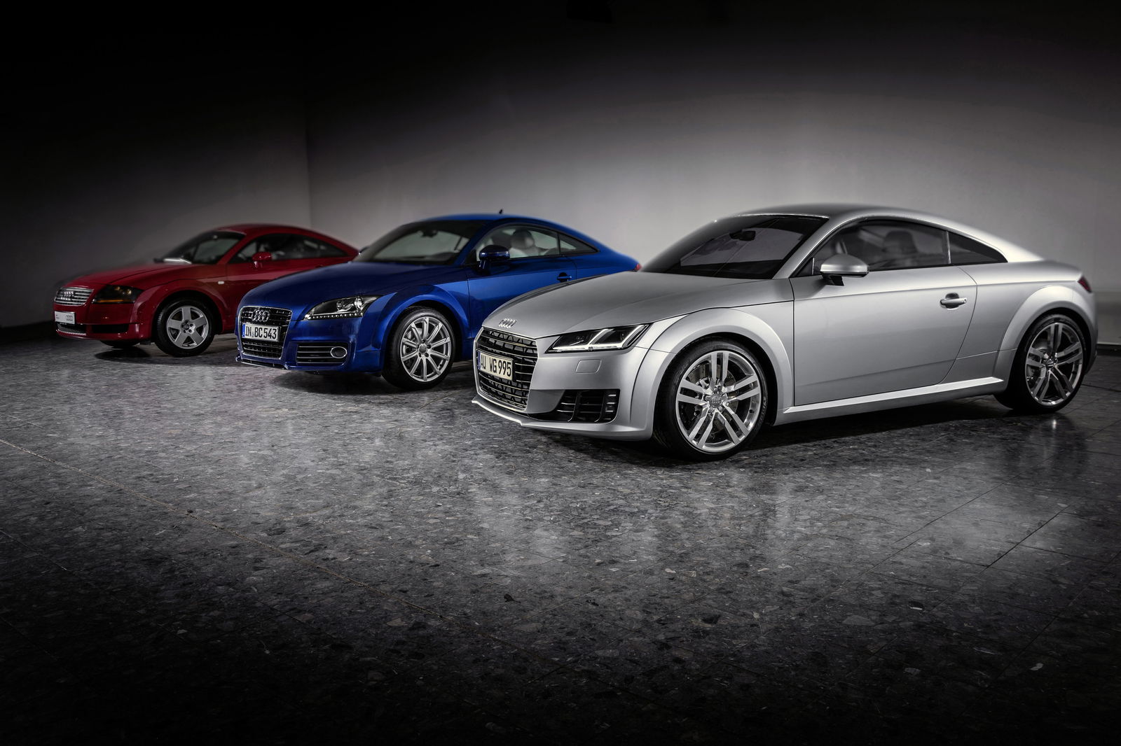 9 Images That Show How Much Bigger Cars Are Now