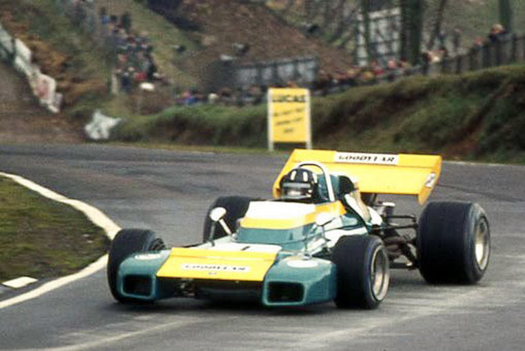 10 Of The Strangest Front Wing Designs F1 Has Ever Seen