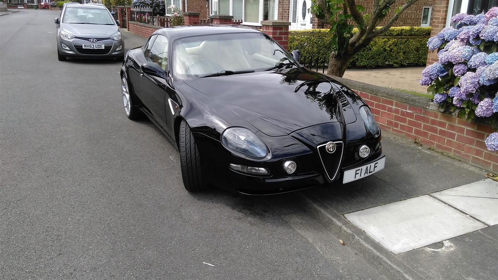 Someone Turned A Maserati 4200 Into An Alfa Romeo 8C Competizione Replica