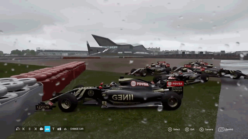 12 Things That Happen In Every Single Online Race