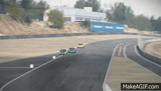 12 Things That Happen In Every Single Online Race