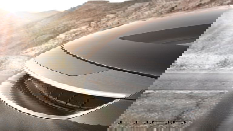 Lucid Motors Is a brand new electric car company challenging Tesla to an electric battle, and it's gonna be interesting (The News #2 by Charles the Miator)