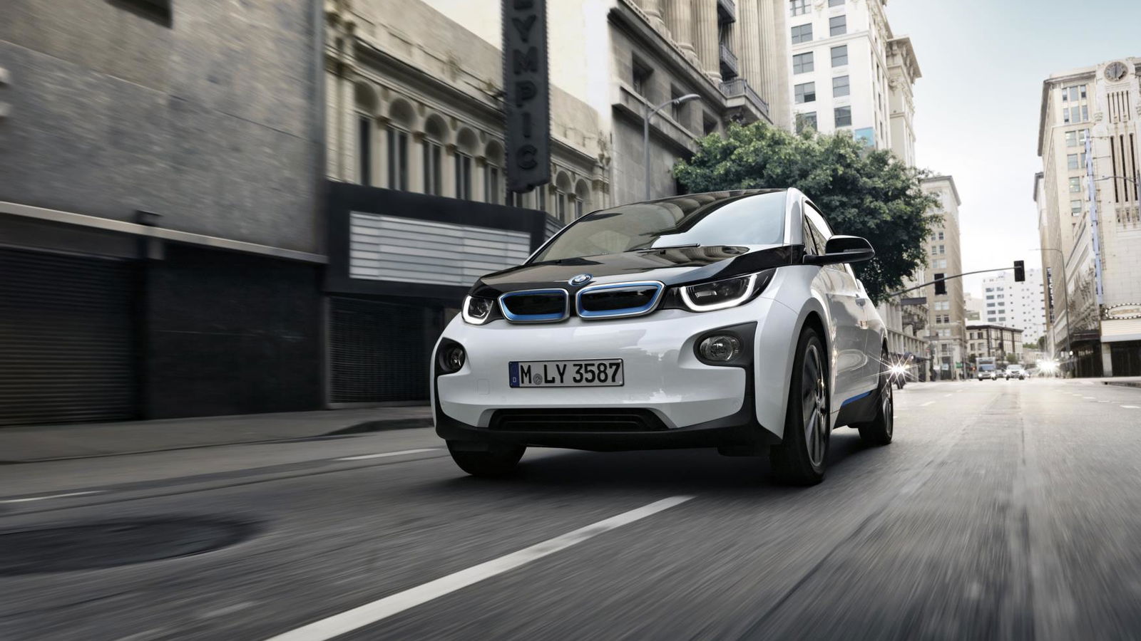 US Lawmakers To Force Quiet EVs To Make Noises
