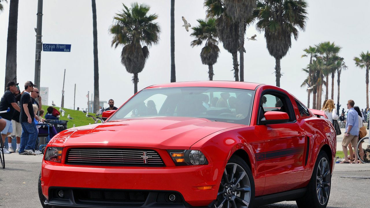 Teenager Allegedly Busted Hitting 208mph In A Mustang